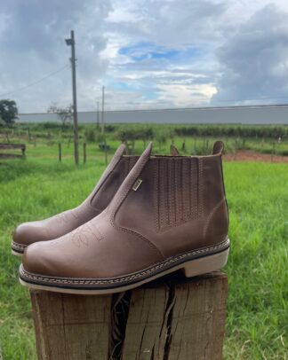 Botina F1000 látego café